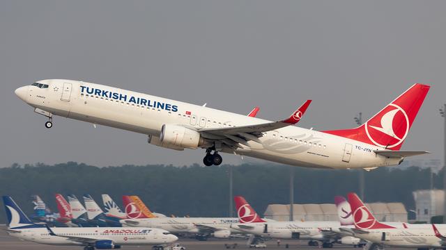 TC-JYN:Boeing 737-900:Turkish Airlines